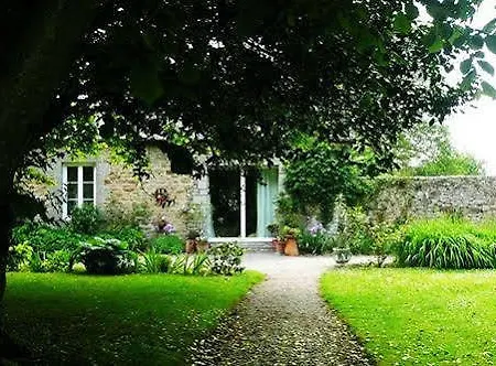 Jardin Secret Bed & Breakfast *